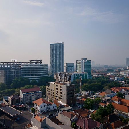 Stay.Vie Hotel Surabaya Exterior foto