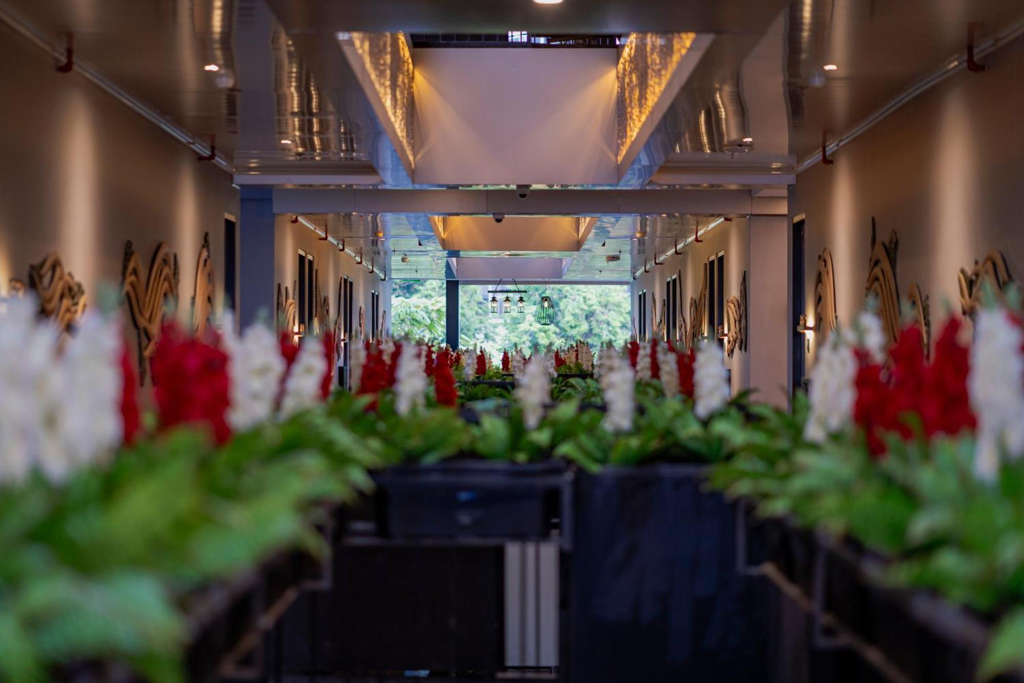 Stay.Vie Hotel Surabaya Exterior foto